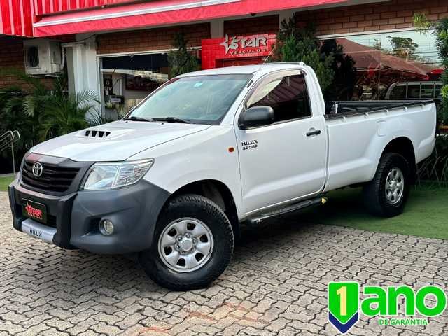 //www.autoline.com.br/carro/toyota/hilux-30-std-cs-16v-diesel-2p-4x4-turbo-manual/2014/canoas-rs/24279282