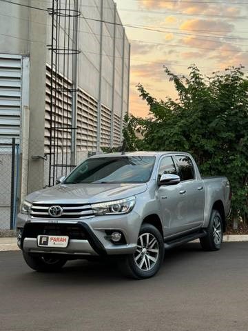 //www.autoline.com.br/carro/toyota/hilux-28-srx-cd-16v-diesel-4p-4x4-turbo-automatico/2016/bauru-sp/24388149