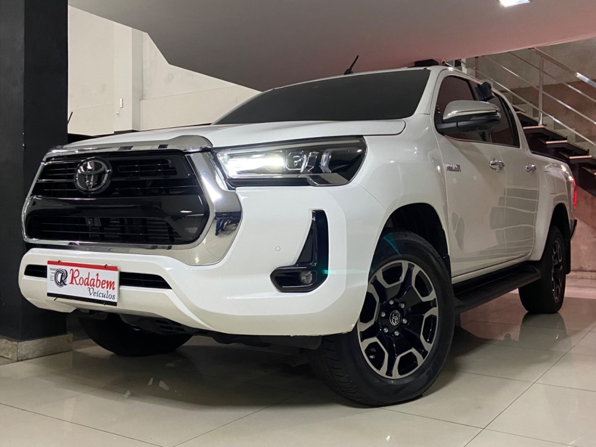 //www.autoline.com.br/carro/toyota/hilux-28-cd-std-power-pack-16v-diesel-4p-4x4-turbo/2023/belem-pa/24520756