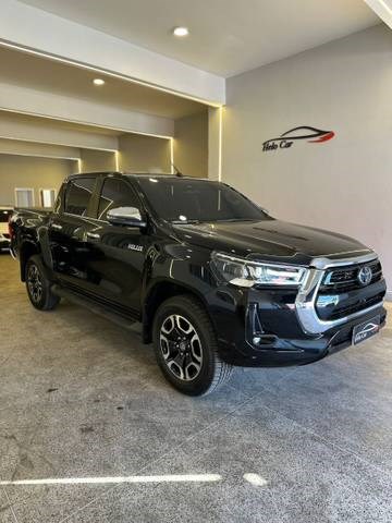 //www.autoline.com.br/carro/toyota/hilux-28-cd-srx-16v-diesel-4p-4x4-turbo-automatico/2024/sao-paulo-sp/24613380