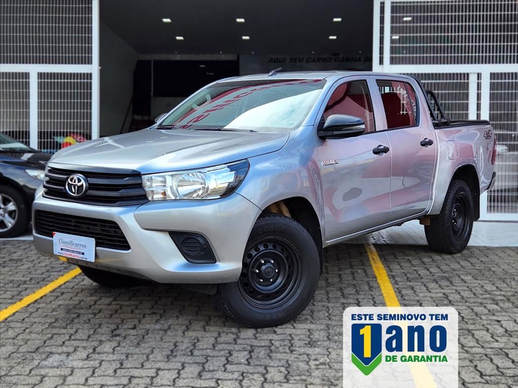 //www.autoline.com.br/carro/toyota/hilux-28-cd-std-power-pack-16v-diesel-4p-4x4-turbo/2020/campinas-sp/24684421
