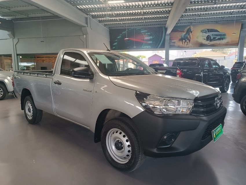 //www.autoline.com.br/carro/toyota/hilux-28-cs-16v-diesel-2p-4x4-turbo-manual/2020/ponta-grossa-pr/24701497