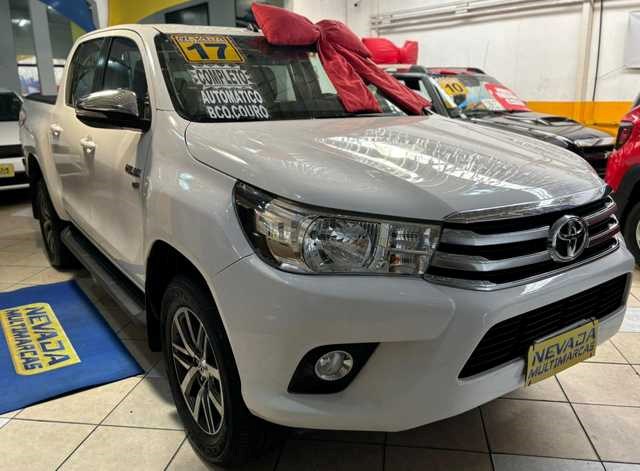 //www.autoline.com.br/carro/toyota/hilux-27-cd-srv-16v-flex-4p-4x4-automatico/2017/santo-andre-sp/24732528