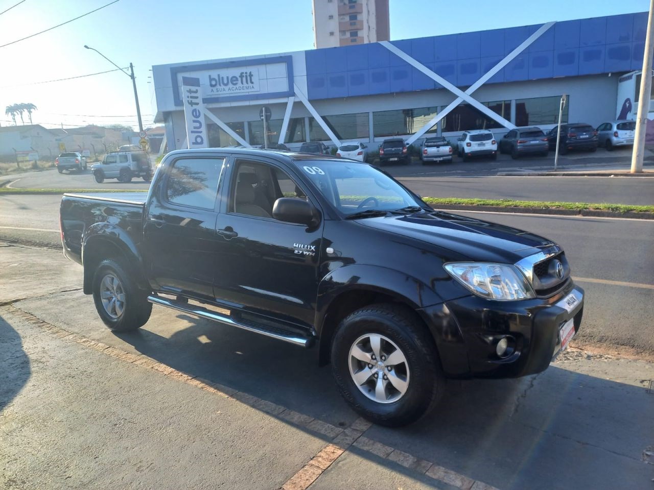 //www.autoline.com.br/carro/toyota/hilux-27-cd-sr-16v-gasolina-4p-manual/2009/piracicaba-sp/24781443