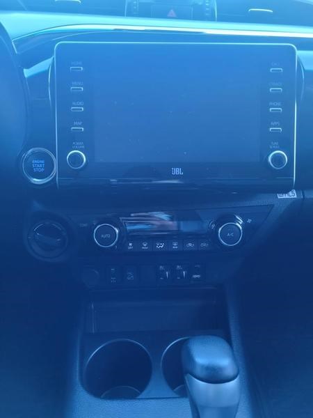 //www.autoline.com.br/carro/toyota/hilux-27-cd-sr-16v-flex-4p-automatico/2021/agua-boa-mt/24862579
