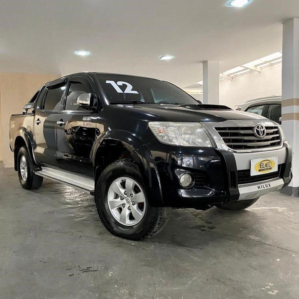//www.autoline.com.br/carro/toyota/hilux-30-cd-std-16v-diesel-4p-4x4-turbo-manual/2012/volta-redonda-rj/24898412