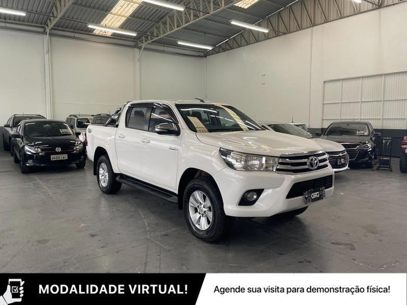 //www.autoline.com.br/carro/toyota/hilux-28-srv-cd-16v-diesel-4p-4x4-turbo-automatico/2016/porto-alegre-rs/24911277