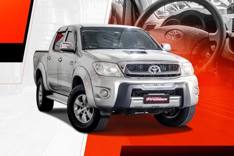 //www.autoline.com.br/carro/toyota/hilux-30-cd-srv-16v-diesel-4p-4x4-turbo-manual/2010/curitiba-pr/24917328