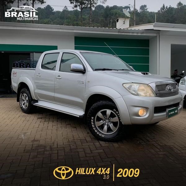 //www.autoline.com.br/carro/toyota/hilux-30-cd-srv-16v-diesel-4p-4x4-turbo-manual/2009/bituruna-pr/24982884