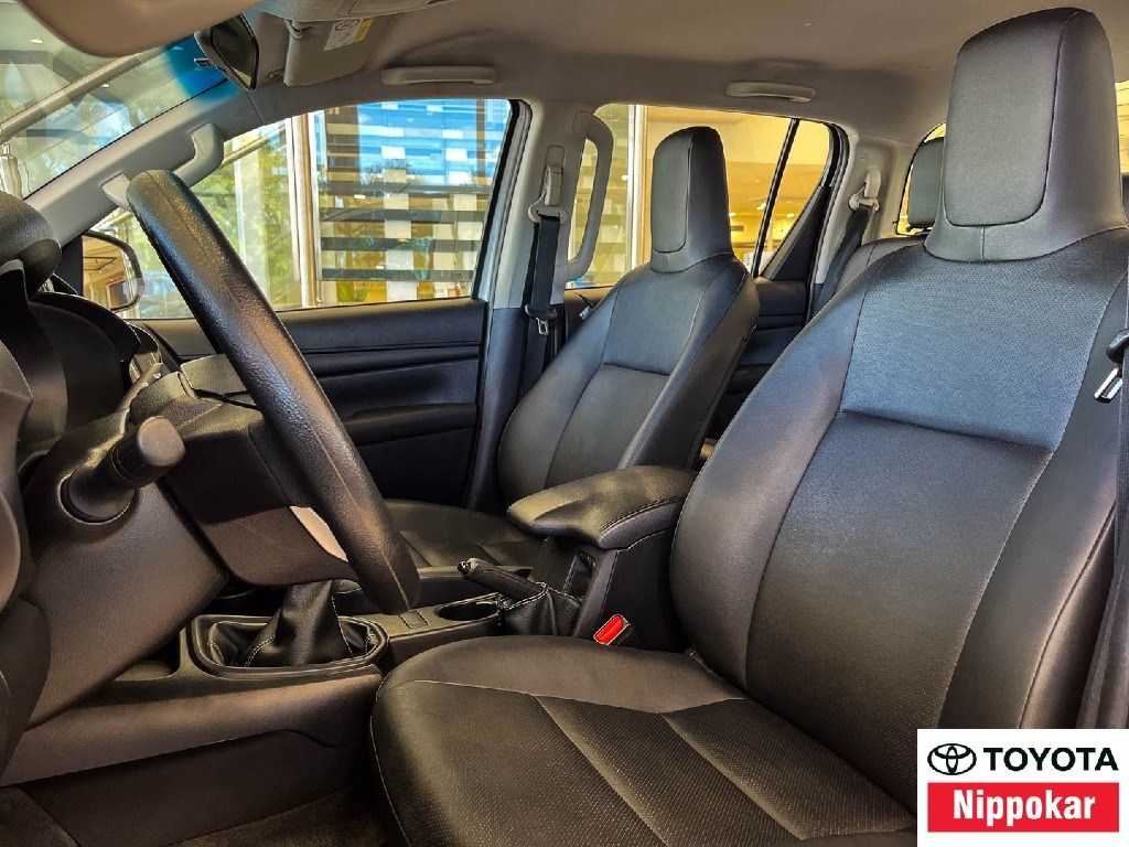 //www.autoline.com.br/carro/toyota/hilux-28-cd-std-power-pack-16v-diesel-4p-4x4-turbo/2022/campinas-sp/25026055