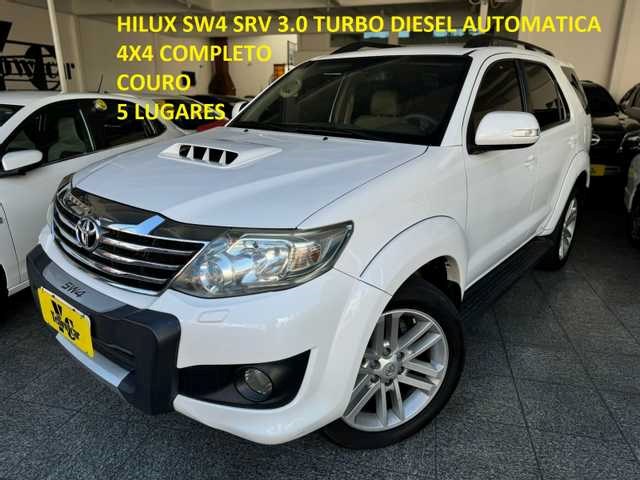 //www.autoline.com.br/carro/toyota/hilux-sw4-30-srv-16v-diesel-4p-4x4-turbo-automatico/2013/sao-paulo-sp/24189282