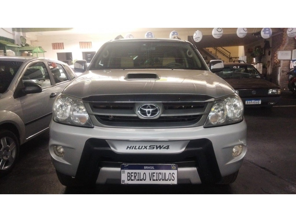 //www.autoline.com.br/carro/toyota/hilux-sw4-30-srv-16v-diesel-4p-4x4-turbo-automatico/2008/maringa-pr/24879058