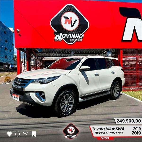 //www.autoline.com.br/carro/toyota/hilux-sw4-28-srx-16v-diesel-4p-4x4-turbo-automatico/2019/palmas-to/24916618