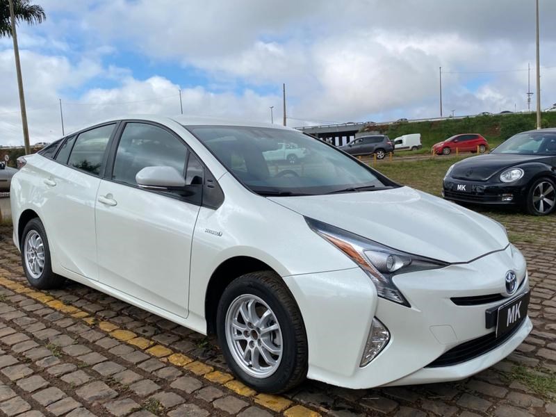 //www.autoline.com.br/carro/toyota/prius-18-high-16v-gasolina-4p-automatico/2018/brasilia-df/23608682