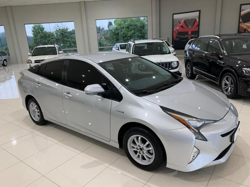 //www.autoline.com.br/carro/toyota/prius-18-high-16v-gasolina-4p-automatico/2018/orleans-sc/24574518