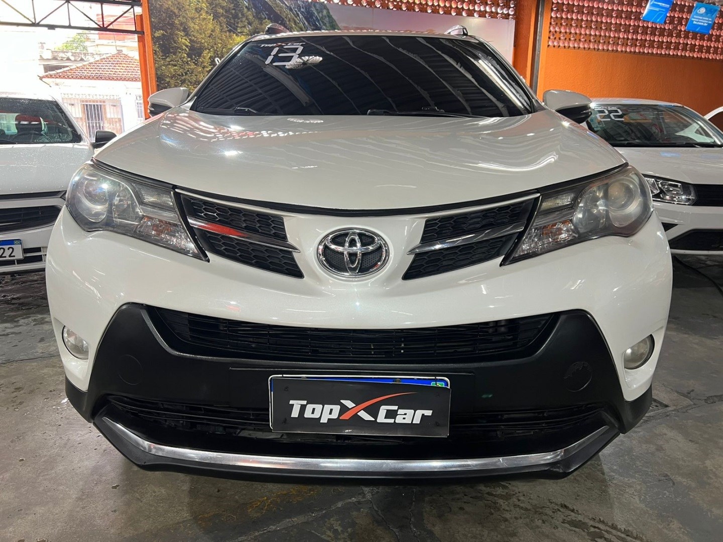 //www.autoline.com.br/carro/toyota/rav4-25-awd-16v-gasolina-4p-automatico/2013/rio-de-janeiro-rj/23542702