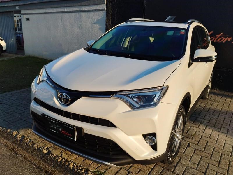 //www.autoline.com.br/carro/toyota/rav4-20-top-16v-gasolina-4p-cvt/2018/sao-jose-dos-pinhais-pr/24916196
