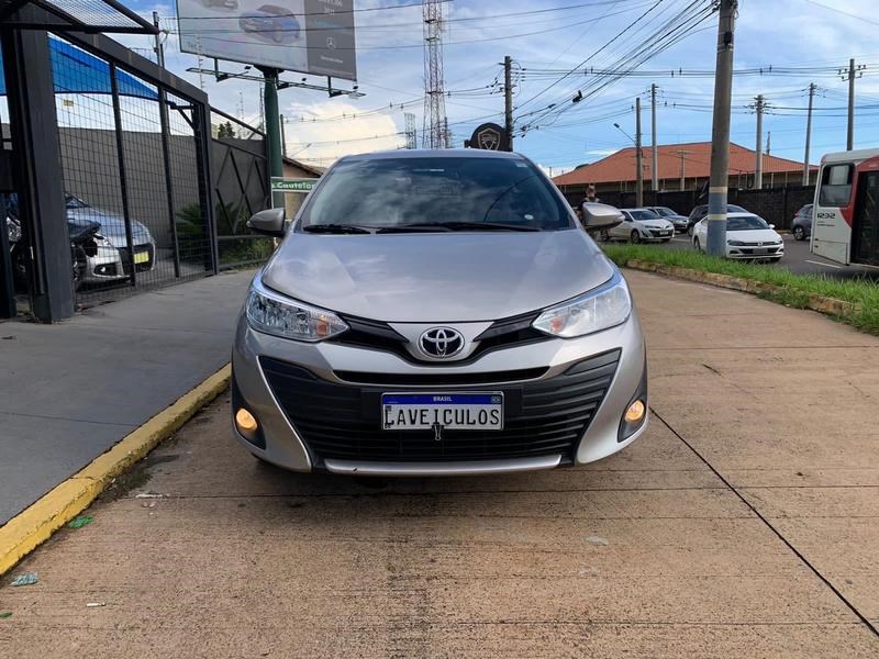 //www.autoline.com.br/carro/toyota/yaris-15-sedan-xl-plus-tech-16v-flex-4p-cvt/2019/campo-grande-ms/24630305