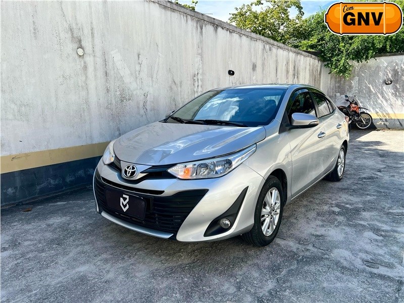 //www.autoline.com.br/carro/toyota/yaris-15-sedan-xl-16v-flex-4p-cvt/2019/rio-de-janeiro-rj/24634873