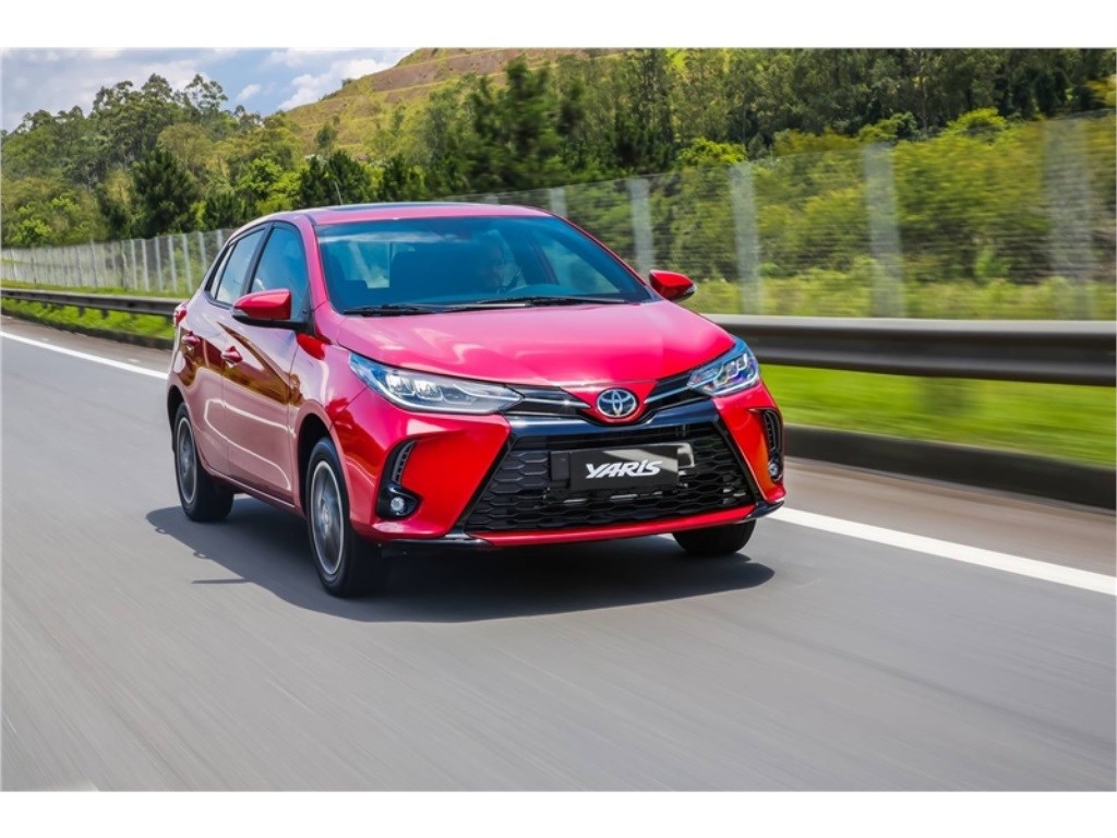 //www.autoline.com.br/carro/toyota/yaris-15-hatch-xl-flex-4p-cvt/2025/niteroi-rj/24637930