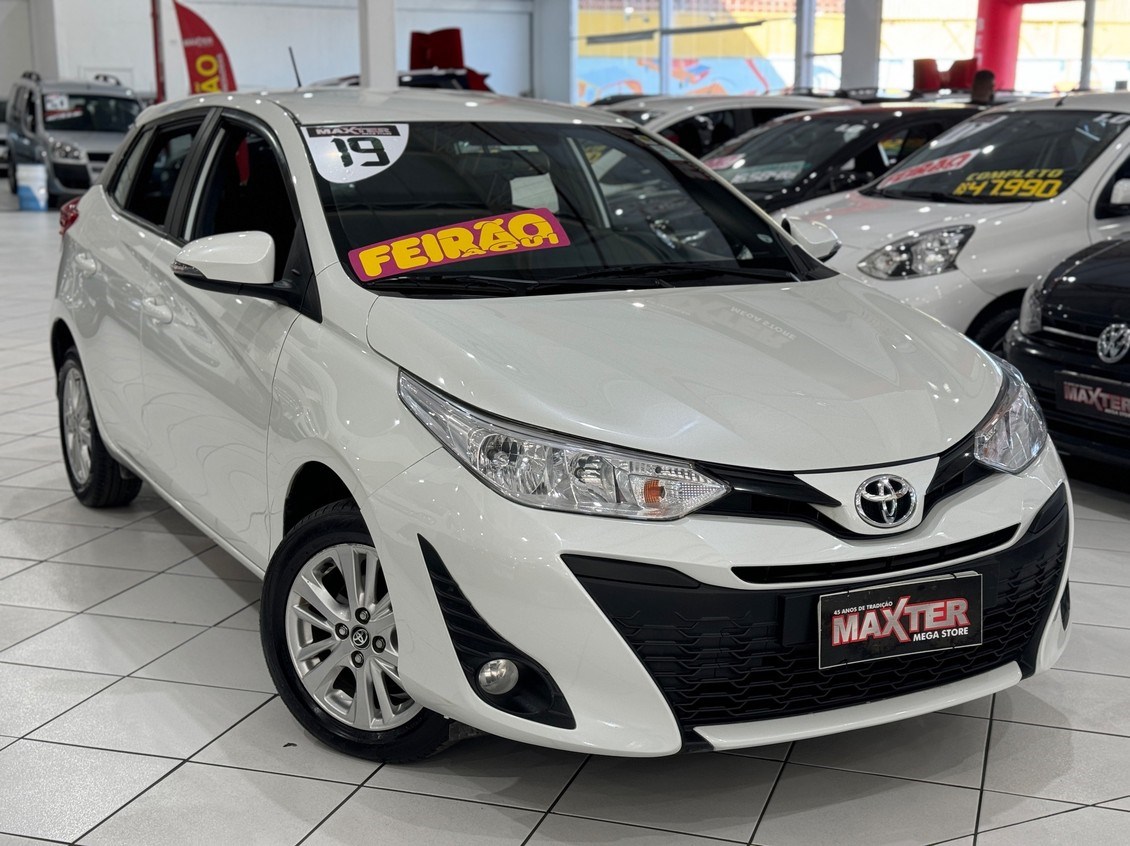 //www.autoline.com.br/carro/toyota/yaris-15-sedan-xl-plus-tech-16v-flex-4p-cvt/2019/sao-paulo-sp/24710986