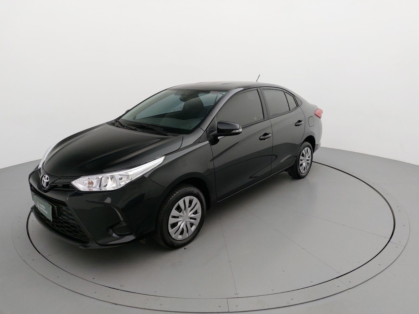 //www.autoline.com.br/carro/toyota/yaris-15-sedan-xl-16v-flex-4p-cvt/2023/sao-paulo-sp/24988016