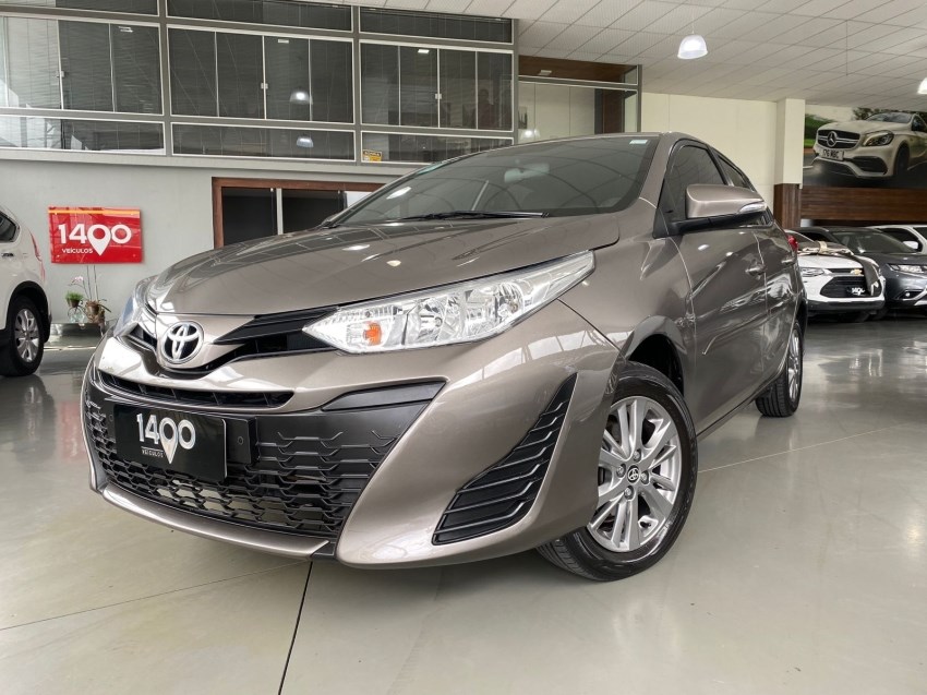 //www.autoline.com.br/carro/toyota/yaris-15-hatch-xl-plus-connect-16v-flex-4p-cvt/2020/novo-hamburgo-rs/24989937