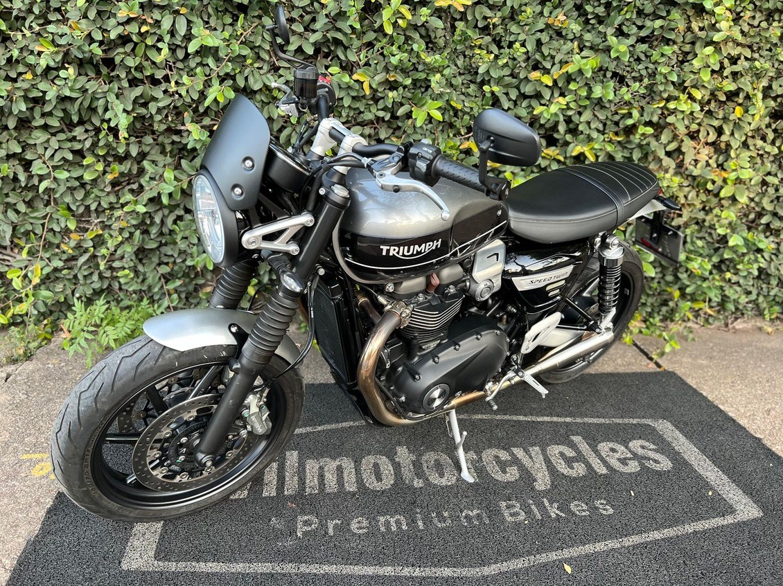 //www.autoline.com.br/moto/triumph/speed-twin-1200cc/2020/sao-paulo-sp/24316501