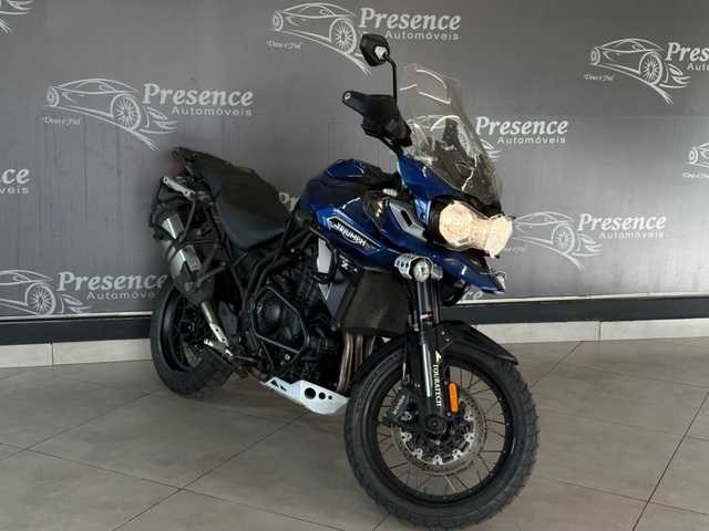 //www.autoline.com.br/moto/triumph/tiger-1200-explorer-xca/2017/arapongas-pr/23634532