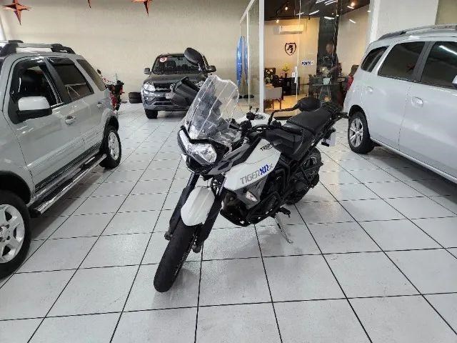 //www.autoline.com.br/moto/triumph/tiger-800-xr/2015/sao-jose-dos-campos-sp/25032567