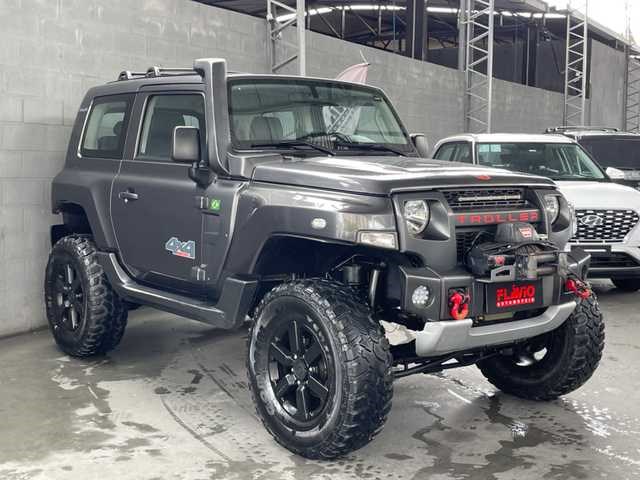//www.autoline.com.br/carro/troller/t4-32-xlt-connect-20v-diesel-2p-4x4-turbo-automa/2021/fortaleza-ce/24320331
