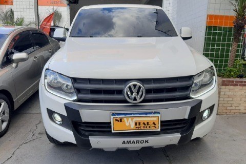 //www.autoline.com.br/carro/volkswagen/amarok-20-cd-highline-16v-diesel-4p-4x4-turbo-manual/2013/sao-paulo-sp/19611533