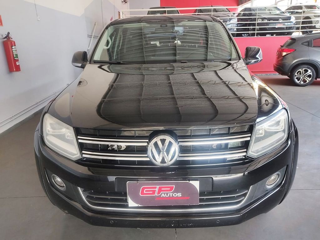 //www.autoline.com.br/carro/volkswagen/amarok-20-cd-highline-16v-diesel-4p-4x4-turbo-automa/2016/araraquara-sp/23114593