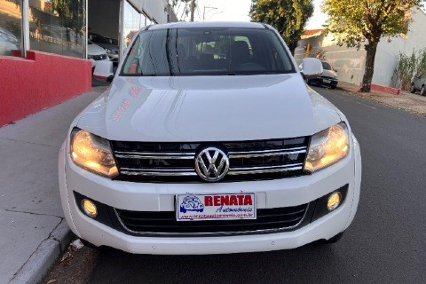 //www.autoline.com.br/carro/volkswagen/amarok-20-cd-highline-16v-diesel-4p-4x4-turbo-automa/2015/araraquara-sp/23719019