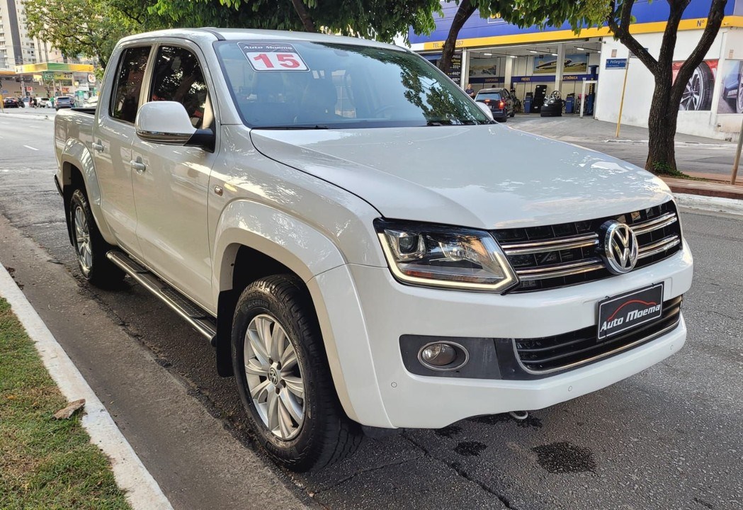 //www.autoline.com.br/carro/volkswagen/amarok-20-cd-highline-16v-diesel-4p-4x4-turbo-automa/2015/sao-paulo-sp/24011578
