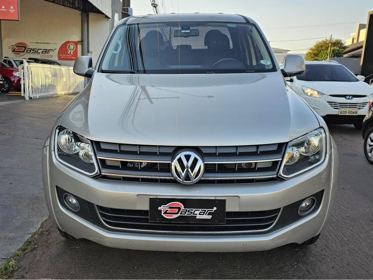 //www.autoline.com.br/carro/volkswagen/amarok-20-cd-highline-16v-diesel-4p-4x4-turbo-automa/2014/cascavel-pr/24351335