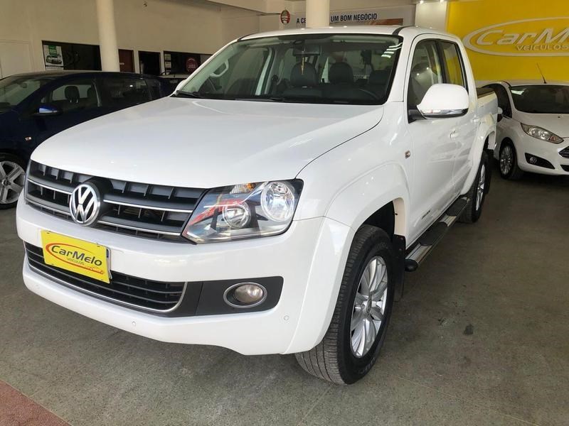 //www.autoline.com.br/carro/volkswagen/amarok-20-cd-highline-16v-diesel-4p-4x4-turbo-manual/2014/brasilia-df/24401522
