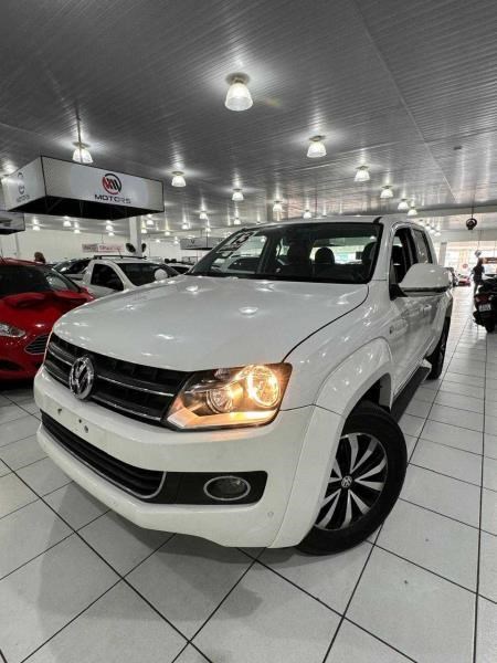 //www.autoline.com.br/carro/volkswagen/amarok-20-cd-highline-16v-diesel-4p-4x4-turbo-automa/2013/sao-paulo-sp/24426710