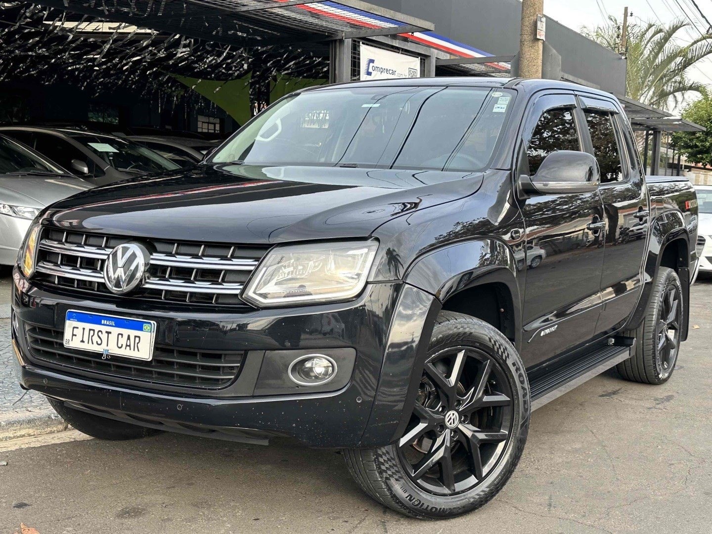 //www.autoline.com.br/carro/volkswagen/amarok-20-cd-highline-ultimate-16v-diesel-4p-4x4-tur/2016/americana-sp/24474293