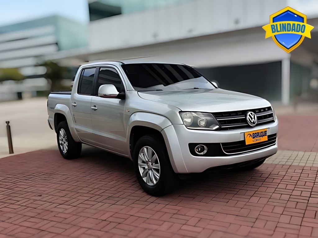 //www.autoline.com.br/carro/volkswagen/amarok-20-cd-highline-16v-diesel-4p-4x4-turbo-automa/2013/rio-de-janeiro-rj/24515140