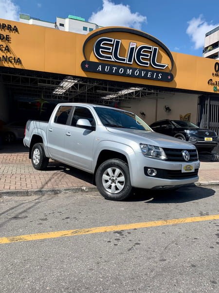 //www.autoline.com.br/carro/volkswagen/amarok-20-cd-s-16v-diesel-4p-4x4-turbo-manual/2012/volta-redonda-rj/24898588
