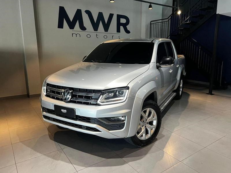 //www.autoline.com.br/carro/volkswagen/amarok-30-cd-highline-24v-diesel-4p-4x4-turbo-automa/2020/curitiba-pr/24907278