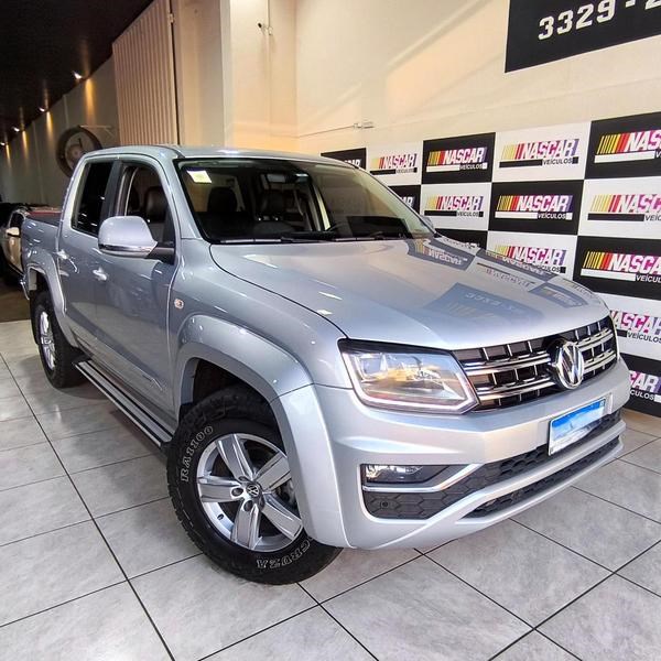 //www.autoline.com.br/carro/volkswagen/amarok-20-cd-highline-16v-diesel-4p-4x4-turbo-automa/2017/londrina-pr/24908646
