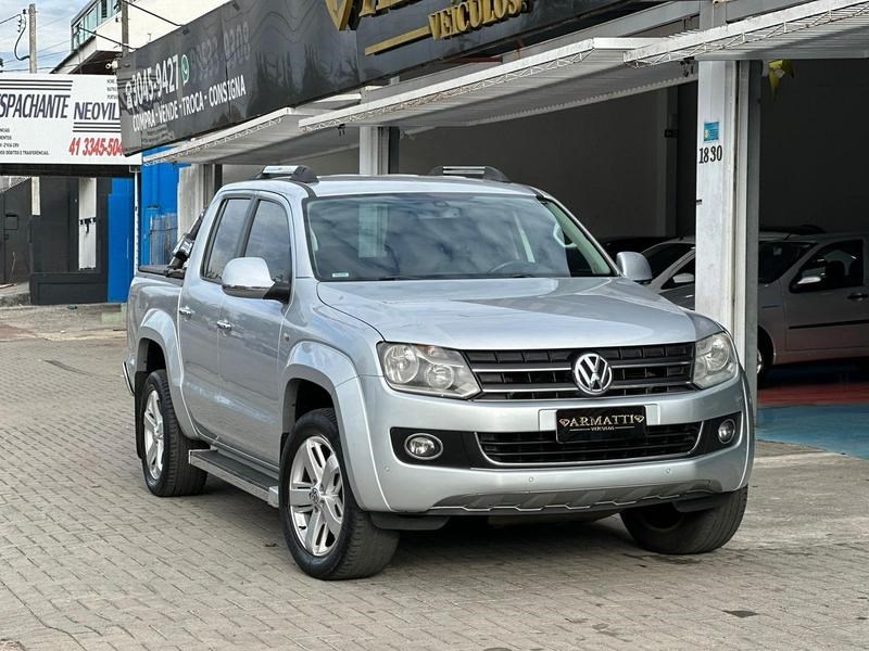 //www.autoline.com.br/carro/volkswagen/amarok-20-cd-highline-16v-diesel-4p-4x4-turbo-manual/2013/curitiba-pr/24922919