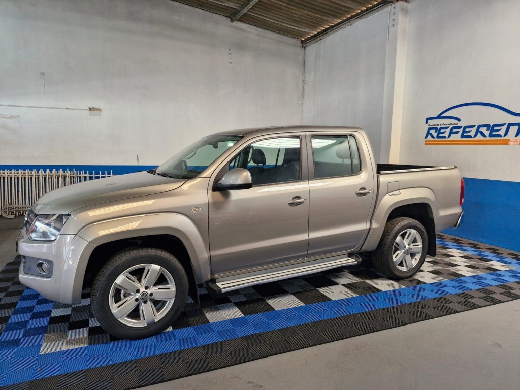 //www.autoline.com.br/carro/volkswagen/amarok-20-cd-highline-16v-diesel-4p-4x4-turbo-automa/2013/cascavel-pr/24929269