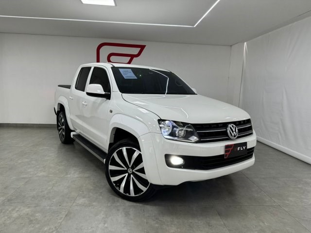 //www.autoline.com.br/carro/volkswagen/amarok-20-cd-trendline-16v-diesel-4p-4x4-turbo-autom/2013/rio-claro-sp/24974642