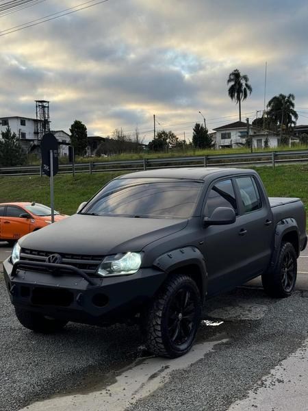 //www.autoline.com.br/carro/volkswagen/amarok-20-cd-s-16v-diesel-4p-4x4-turbo-manual/2015/curitiba-pr/25032282