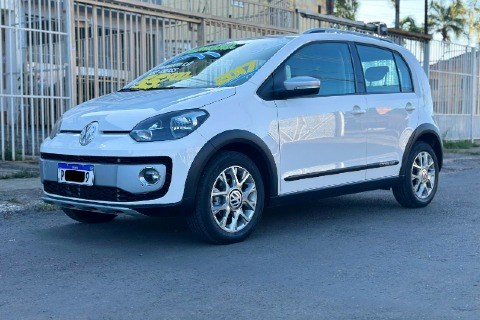 //www.autoline.com.br/carro/volkswagen/cross-up-10-tsi-12v-flex-4p-turbo-manual/2017/brasilia-df/22918981