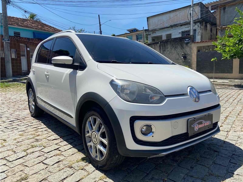 //www.autoline.com.br/carro/volkswagen/cross-up-10-bluemotion-12v-flex-4p-manual/2015/rio-de-janeiro-rj/23532832