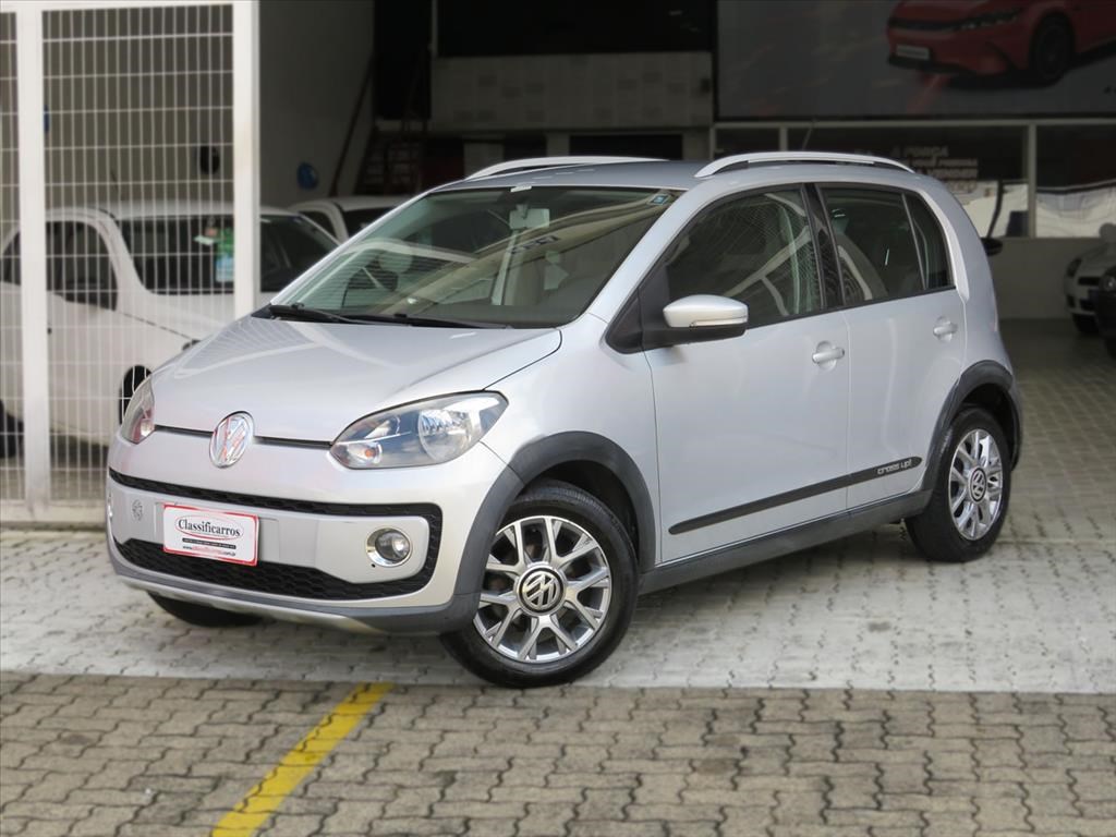 //www.autoline.com.br/carro/volkswagen/cross-up-10-bluemotion-12v-flex-4p-manual/2015/campinas-sp/24536555